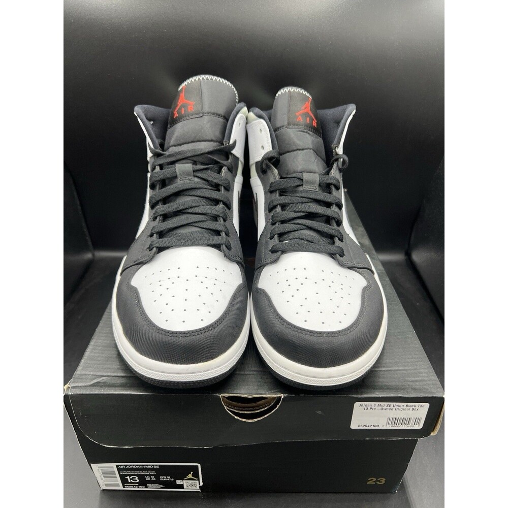Air Jordan 1 Mid 'Red Black Toe' Men’s Size 13 (852542-100) VNDS OG ALL CLEAN! - Picture 2 of 16